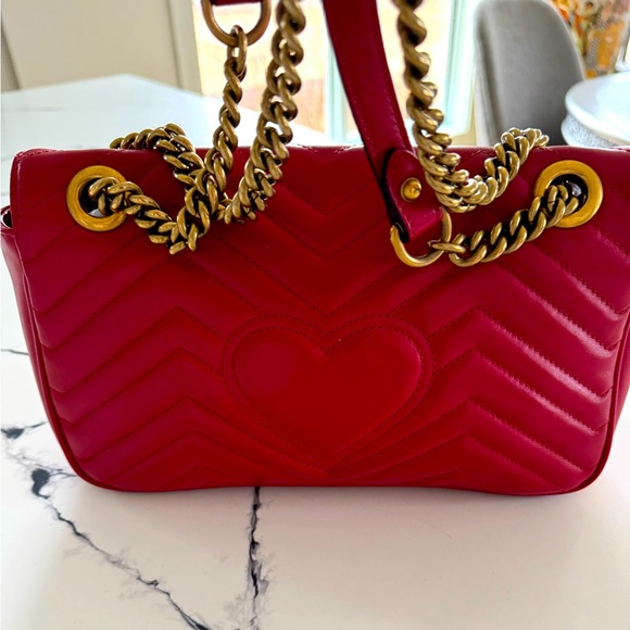 Gucci Marmont bag. EUC - Picture 4 of 12